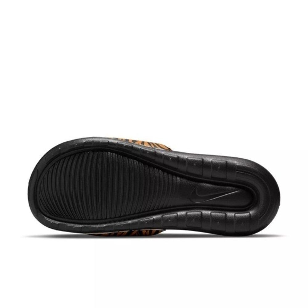 New! NIKE Women's Victori One Animal Print Slide Sandals Shoes Open-Toe - Picture 5 of 9